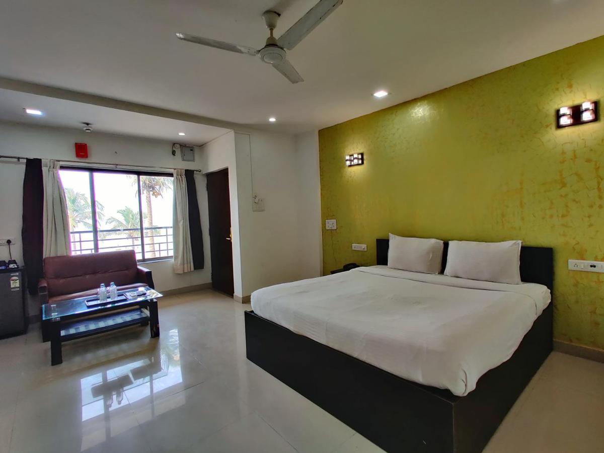 Golden Chariot Hotel Daman Eksteriør bilde